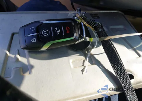 2017 Ford Explorer Limited from USA, damaged, VIN 1FM5K7F86HGB27646